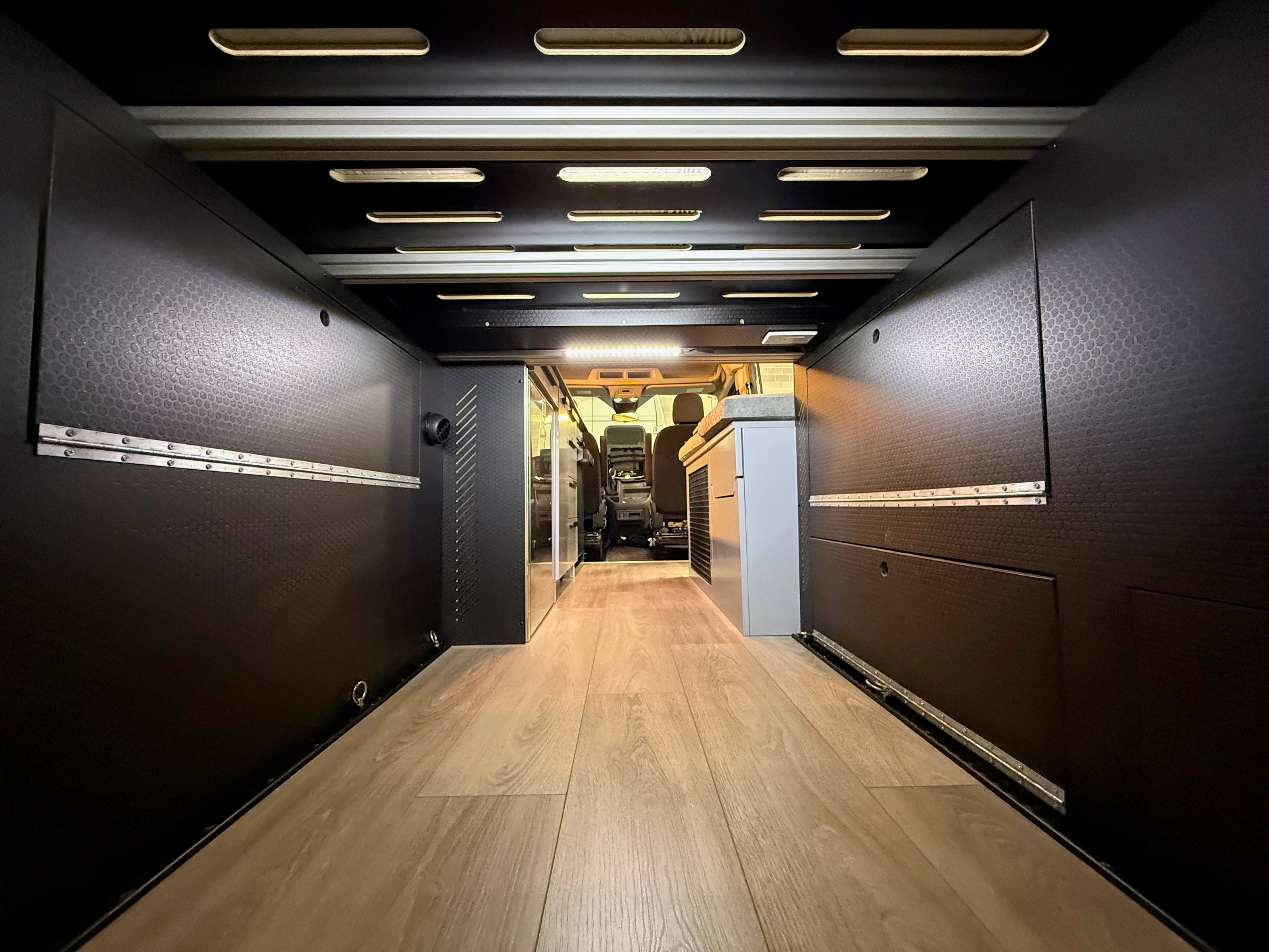 Garage under bed — 15-series bars and both cabinets