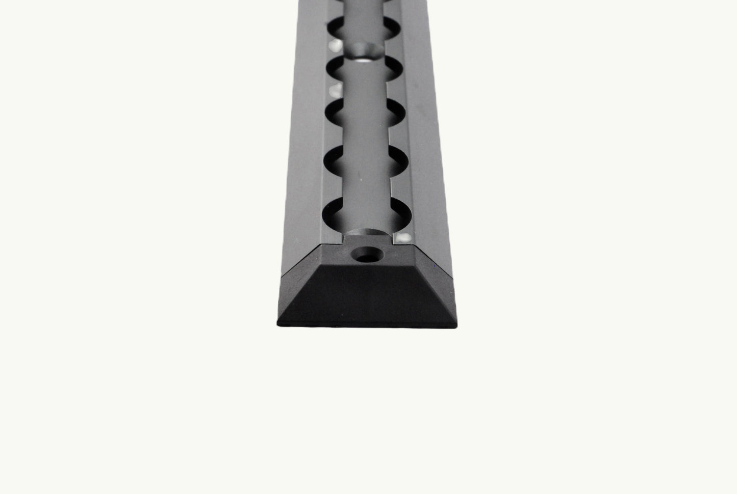 Venture L-Track Angled End Caps (4 Pack)