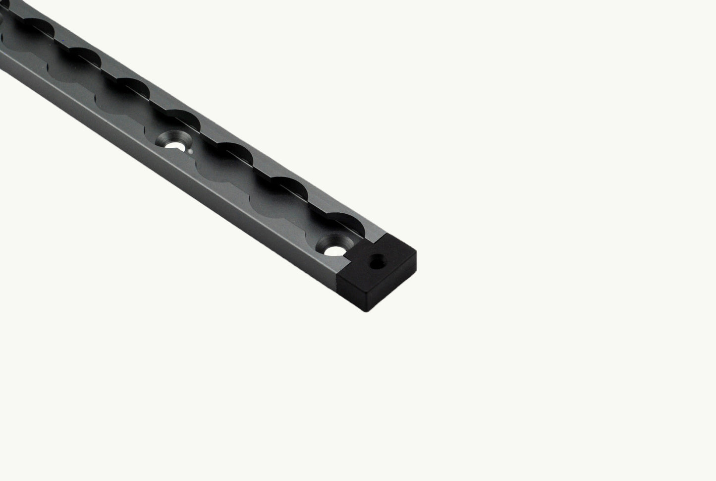 Venture L-Track Rectangle End Caps (4 Pack)