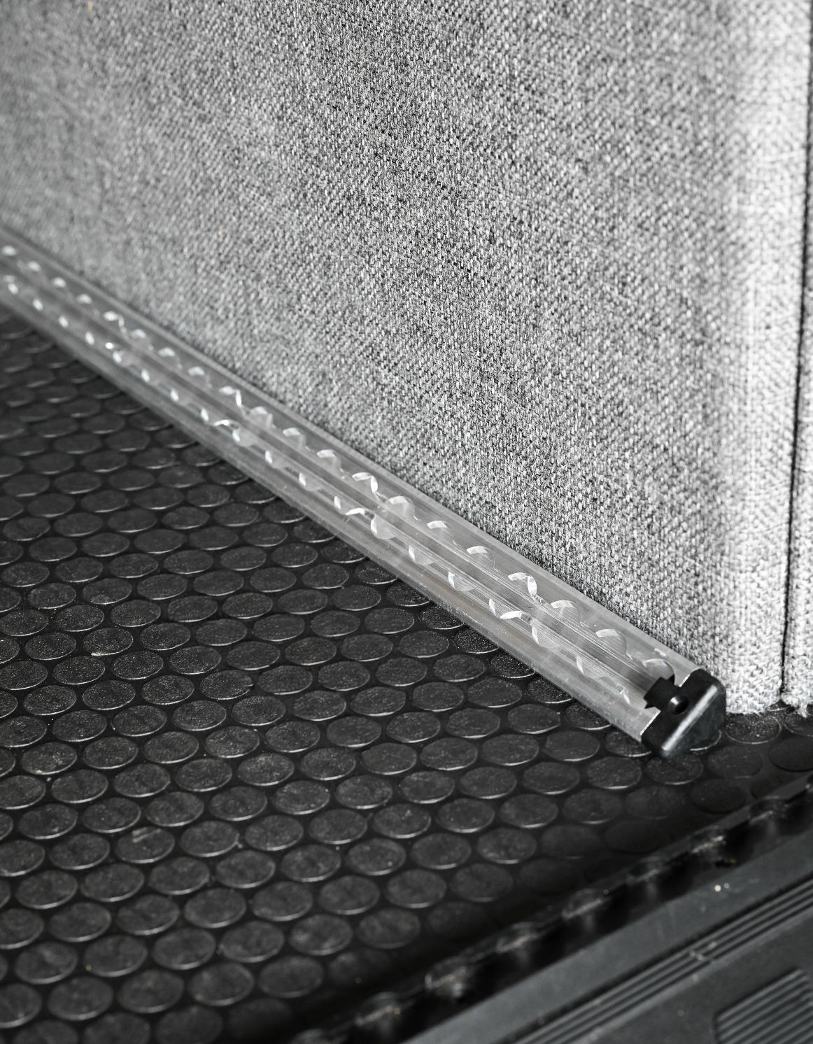 Raw Corner Venture L-Track - 2 Pack