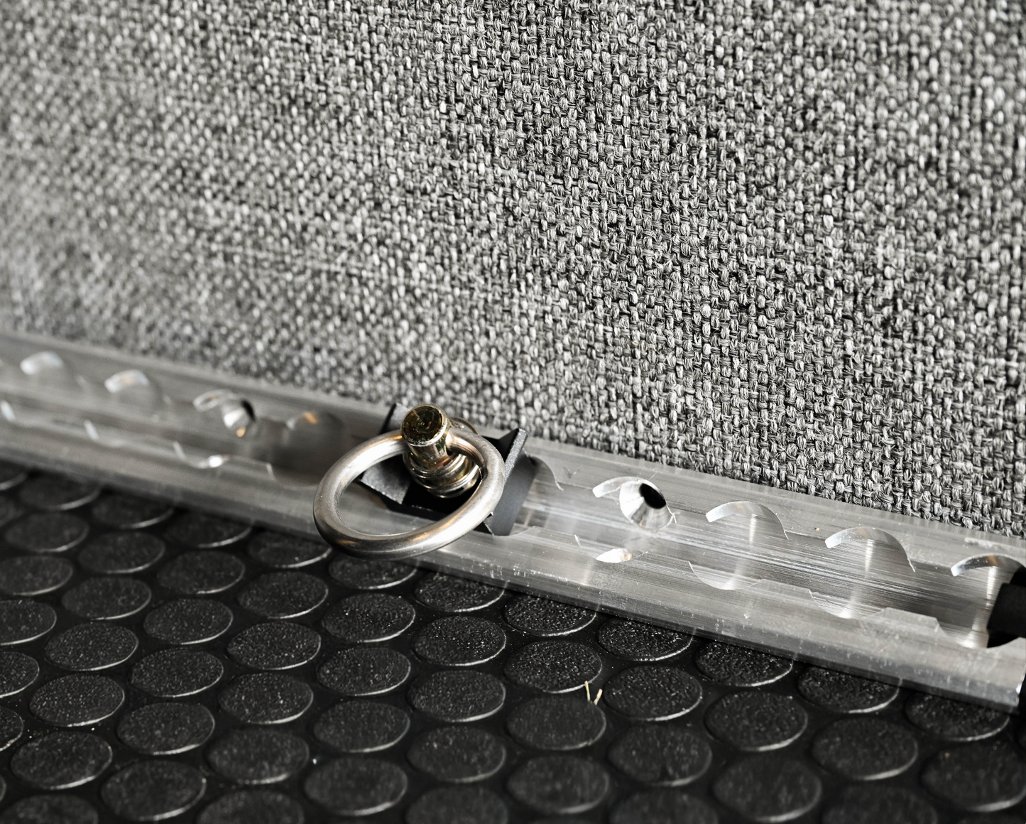 Raw Corner Venture L-Track - 2 Pack